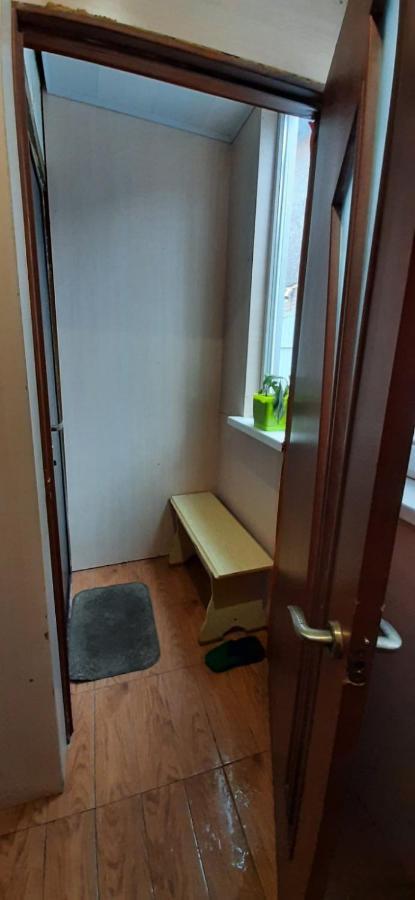Дом С Удобствами, Возле 3 Городской Больницы Tscherkassy Exterior foto